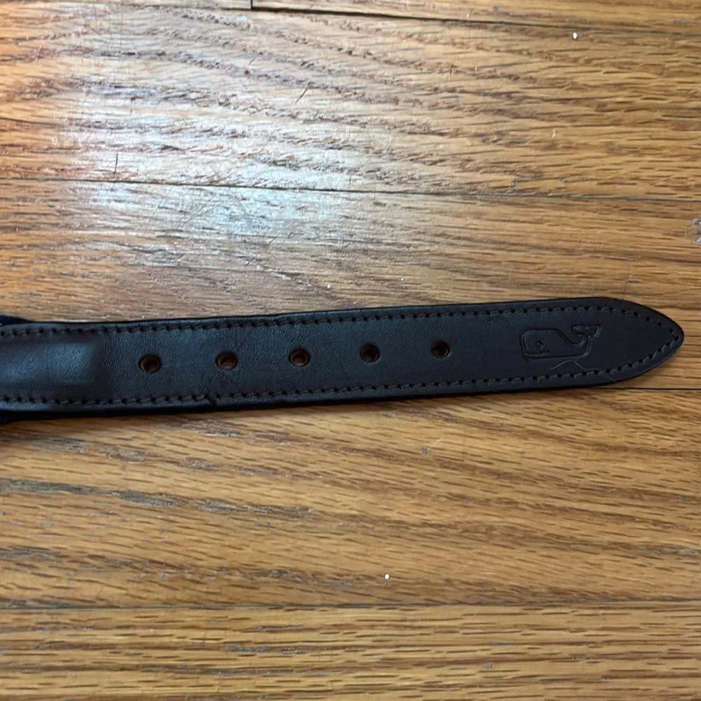 Vineyard Vines boy belt